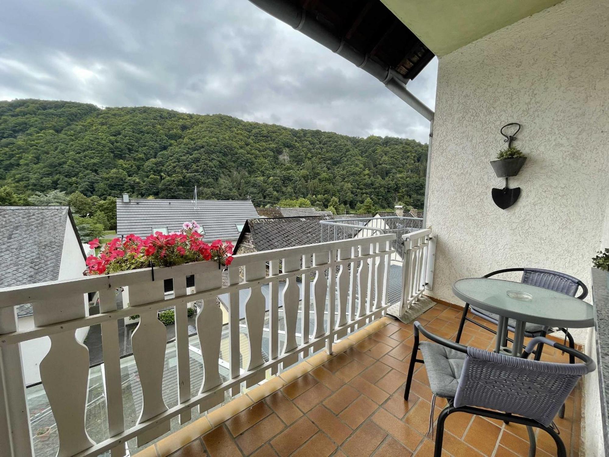 Hotel Zur Mosel Minheim Kültér fotó
